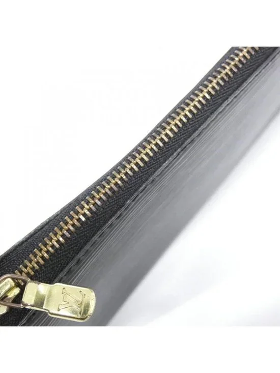 Louis Vuitton Epi Pochette Pouch - Picture 6 of 9